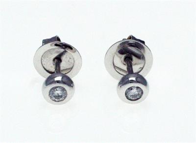 PENDIENTES DE ORO BLANCO CHATON DONUTS CON DIAMANTE 113070